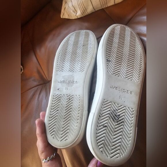 J/Slides Gray Camo Print Slip-on Shoes Size 9.5, Great Condition - Picture 3 of 8